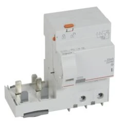 Legrand Bloc Différentiel Adaptable DX3 2P 230V~ à 400V~ - 63A - TypeF Réglable - Pour Disj 1,5 Module/pôle