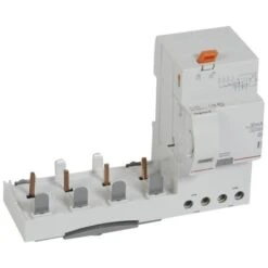 Legrand Bloc Différentiel Adaptable DX3 4P 400V~ - 63A - TypeF 30mA - Pour Disj 1,5 Module/pôle
