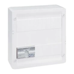 Legrand Coffret Multimédia Basique Avec Brassage - équipé Et Précâblé 8 Prises RJ45