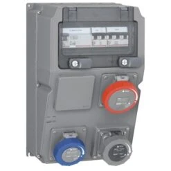 Legrand Coffret Multiprise Hypra 3 Prises Dont 1 Prise 16A 3P+T + Disjoncteur + Interrupteur Différentiel - IP66/67