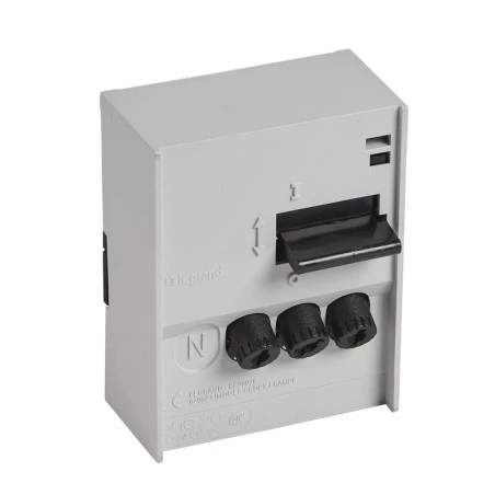 Combiné Pac à Cartouches Pac Saillie 20A 3P+N - Gris Clair - LEGRAND 1 Combiné Pac à Cartouches Pac Saillie 20A 3P+N - Gris Clair - LEGRAND