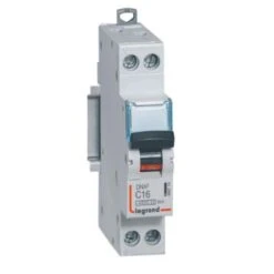 Legrand Disjoncteur 16A Courbe C - 6kA - 1P+N 230V~ - 1 Module - Arrivée Et Sortie Borne à Vis