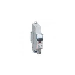 Legrand Disjoncteur 20A Courbe D - 6kA - 1P+N 230V~ Auto/auto - 1 Module DNX³4500