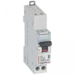 Legrand Disjoncteur 32A Courbe C - 6kA - 1P+N 230V~ - 1 Module - Auto/vis - DNX³4500