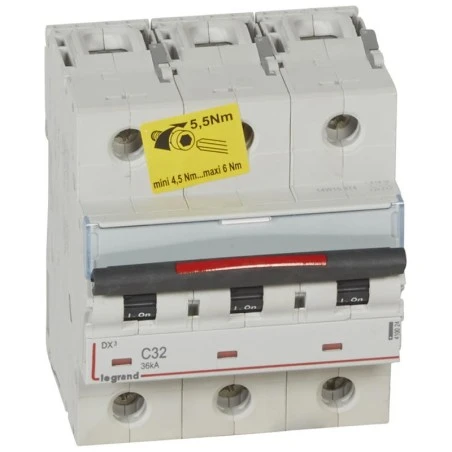 Legrand Disjoncteur DX³ 36kA - 3P 400V~ - 32A - Courbe C - 4,5 Modules 1 Legrand Disjoncteur DX³ 36kA - 3P 400V~ - 32A - Courbe C - 4,5 Modules