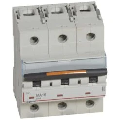 Legrand Disjoncteur DX³ MA 25kA - 3P 400V~ - 16A - 4,5 Modules