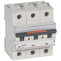 Legrand Disjoncteur DX³ MA 25kA - 3P 400V~ - 40A - 4,5 Modules