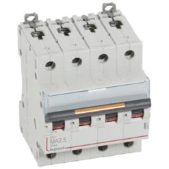 Legrand Disjoncteur DX³ MA 25kA - 4P 400V~ - 2,5A - 4 Modules