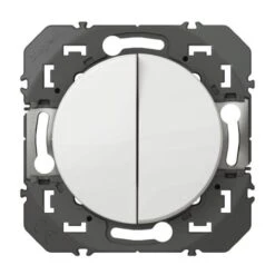 Legrand Double Interrupteur Ou Va-et-vient DOOXIE 10AX 250V~ Finition Blanc