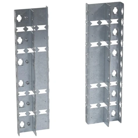 Legrand Pattes De Fixation Pour Plastrons à Vis Standard Dédiés IS333 - Jeu De 4 1 Legrand Pattes De Fixation Pour Plastrons à Vis Standard Dédiés IS333 - Jeu De 4