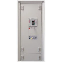 Platine Pour DPX³250 Ou DPX³630 Fixe Prises Avant Avec Différentiel En Position Verticale En Gaine à Câbles - LEGRAND 020229