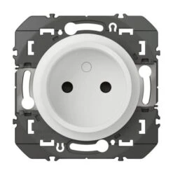 Legrand Prise De Courant 2P à Puits DOOXIE 16A Finition Blanc