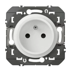 Legrand Prise De Courant Easyréno 2P+T Faible Profondeur DOOXIE 16A Finition Blanc