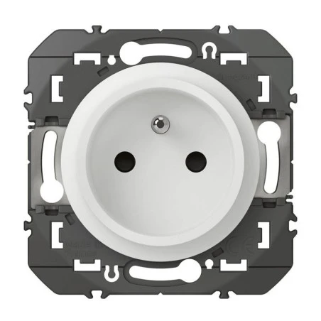 Legrand Prise De Courant Easyréno 2P+T Faible Profondeur DOOXIE 16A Finition Blanc 1 Legrand Prise De Courant Easyréno 2P+T Faible Profondeur DOOXIE 16A Finition Blanc