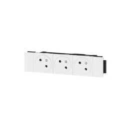 Triple Prise De Courant 3x2P+T Surface Blanc Soluclip Pour Goulotte Mosaic à Clippage Direct 6 Modules - LEGRAND -Maison Moderne Electricite triple prise de courant 3x2pt surface blanc soluclip pour goulotte mosaic a clippage direct 6 modules legrand 2